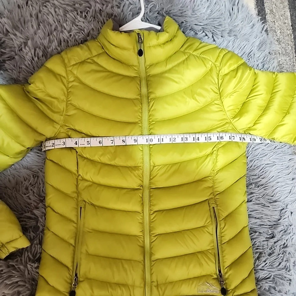 L.L. Bean Puffer Coat. Size xsmall - Picture 6 of 7
